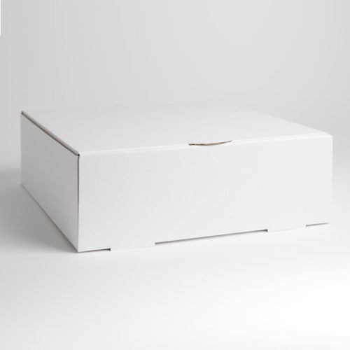 Corrugated White Cake Box 7x7x4 Inch Tall (180x180x100mm Tall)