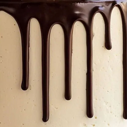 GoBake Drip-a-Licious Cake Drip Dark Choc - 250g